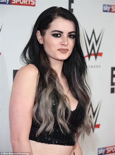 wwe paige leak|Hackers leak WWE star Paiges private and explicit。